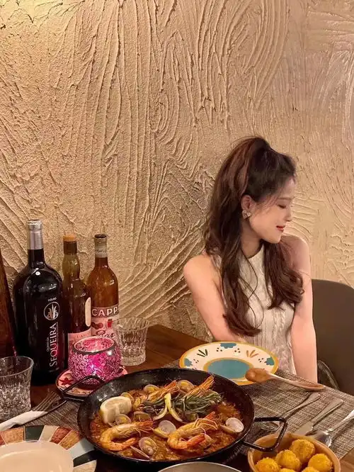 2021网红赢了女明星找准风格小美女也能变大美人