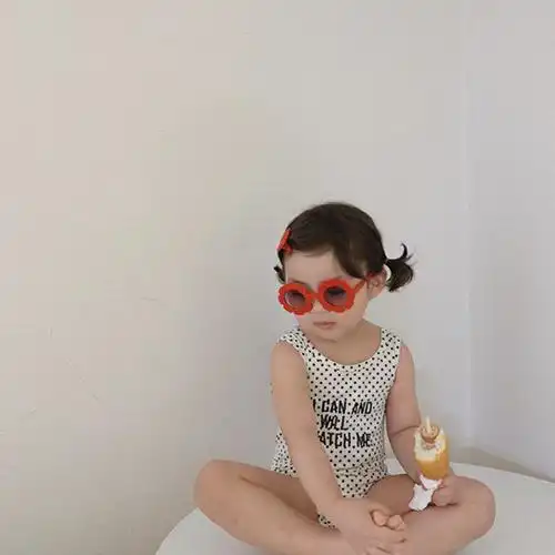 头像不出门的一天闭关修炼美貌