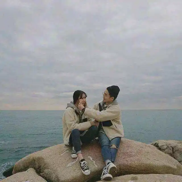 一个人频繁的换微信头像,说明什么我喜欢的男生最近总是换头像怎样从微信头像了解一个人的性格