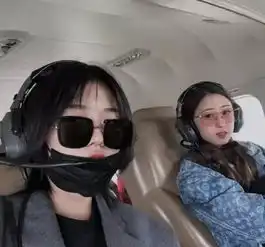 汪峰女儿小苹果近照曝光,打扮成熟不像14岁