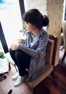 qq恩典头像,上面有捂着心说不痛