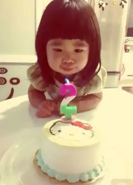 爸爸去哪儿2曹格女儿神似蜡笔小新走红生活照曝光