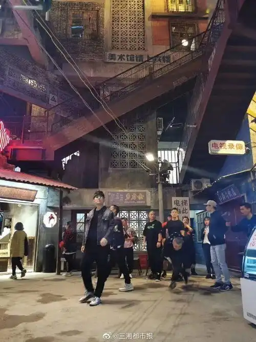 速度收藏网红长沙偶遇明星地图手册