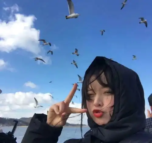 2021的第一条朋友圈改革春风吹满地新的一年要争气