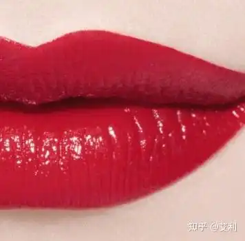 新手买隔离还是粉底液可以只涂隔离不涂粉底吗或者只涂粉底不涂隔离哪种比较好一些
