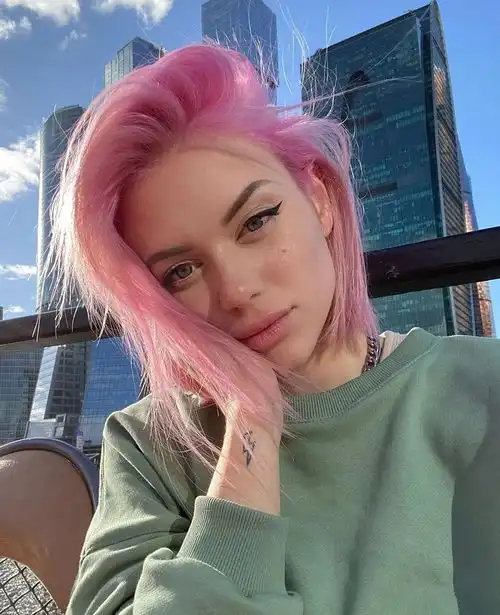欧美热短发,绚丽染发潮翻天