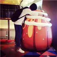 个性搞怪情侣头像搞怪相爱的两人