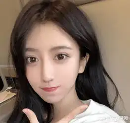 吃鸡一姐小团团从不出镜露脸直播视频被扒,粉丝不敢相信