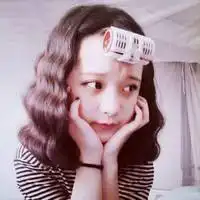 女生qq会员头像某天你想起我是会哭还是笑