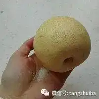 温补润燥红枣百合雪梨糖水