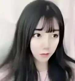 小团团让粉丝绘制她的画像被调侃是个胖子结果惨不忍睹