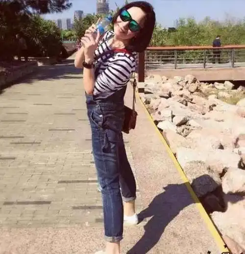 胖妈减肥成功美呆众人,成功摆脱肥胖的困扰,一切都变的那么好