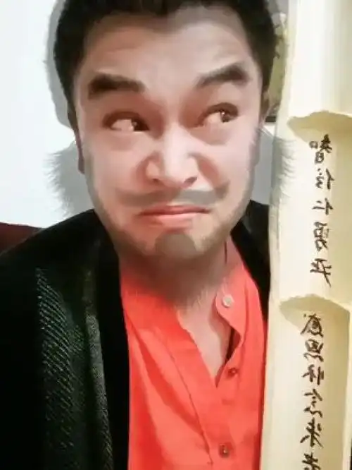 调皮的三国张飞扁担瞧这小眼神幽默风趣表演我是认真的毕云飞张飞变身