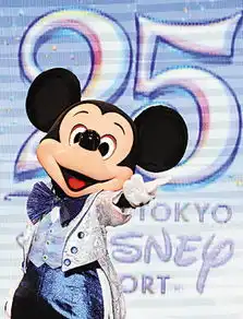 80岁米老鼠演绎不老传说