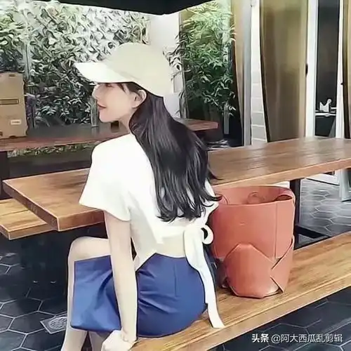 街拍,好看的背影图身材好的小姐姐颜值也不会低