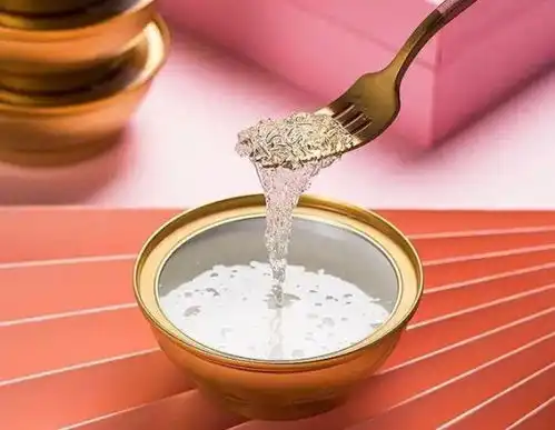 一百多一杯,毛利率50,天价糖水冲击上市