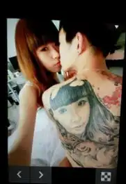 男子背上纹女友脸庞盘点奇葩纹身秀