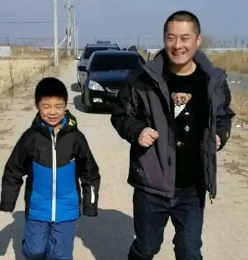 幸福陪伴我们一起lian