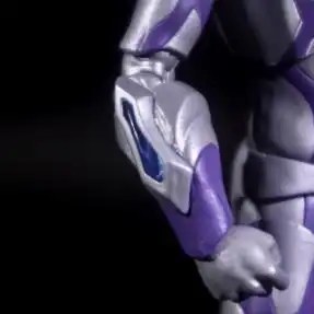 万代s.h.figuarts赛罗奥特曼无限形态玩评