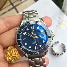 深海领主海马or水鬼谁才是真正的潜水表霸主