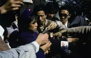 30年前,这个老外用相机记录下了80年代中国最浪漫的样子