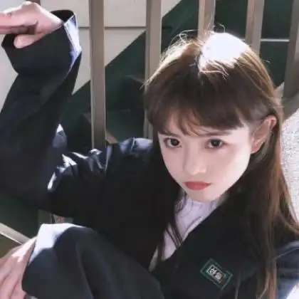 好看的qq女生头像,眼角带笑留下丝丝温暖