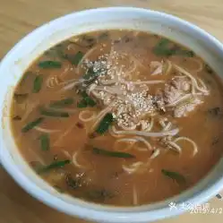 滇食记小锅米线的小锅米线好不好吃用户评价口味怎么样济南美食小锅米线实拍图片大众点评