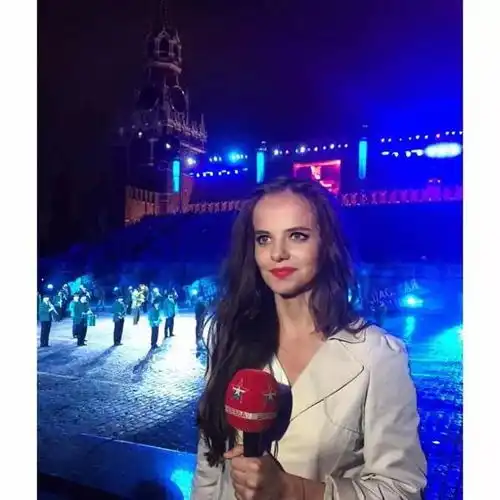 26岁美女的ins充满火辣美照,而她的身份令人吃惊俄国国防部发言人