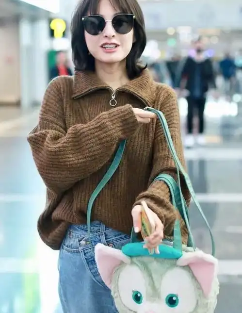 吴昕的女团气质真不一样,简单穿polo毛衣配牛仔裤,就很高级