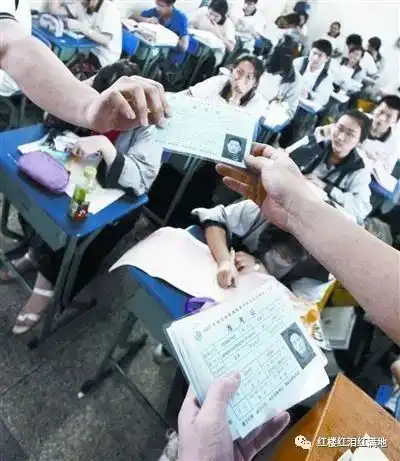 网红戴教授,他的人生比你想的更黑暗