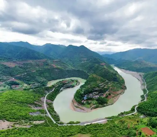 略阳县旅游必去景点大揭秘