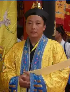 蒋诚天