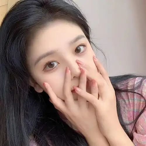 头像敲好看的女生头像