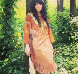 徐娇穿流苏裙仙气十足美腿白皙修长引网友点赞