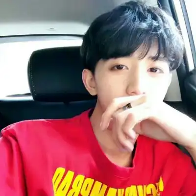 韩国好看的帅哥头像