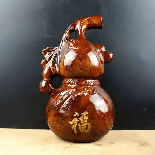 龙生九子麒麟可镇宅招财,龙龟可制伏太岁,居家装饰品不可大意