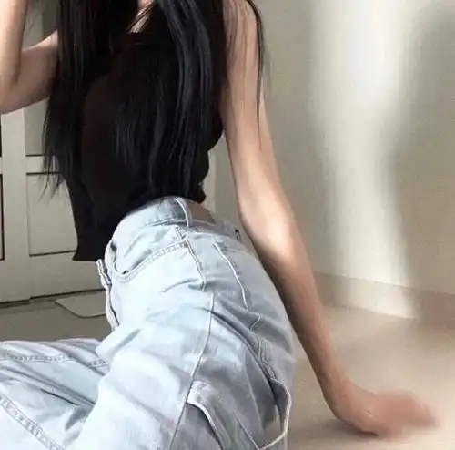 头像我们是追星女孩而不是摘星女孩