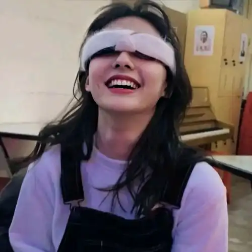 女生头像你的笑容让我心动了一
