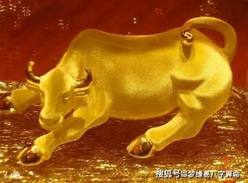 八字事业能力强,有大局观念,但是大运不太给力,怀才不遇的命