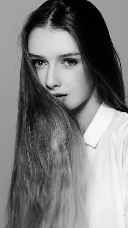 分享一些让人惊艳的颜值美女