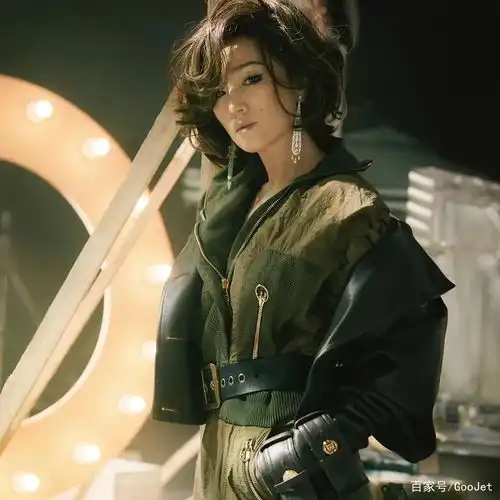 传奇女星巩俐登上嘉人marieclaire九月刊封面