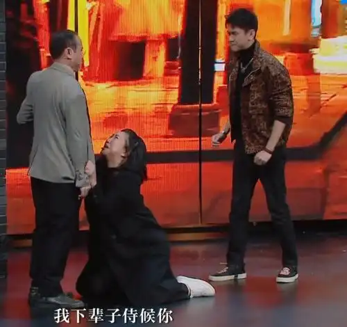 秦昊没买过婚戒,让妻子做家庭主妇很内疚,却是伊能静先下跪求婚