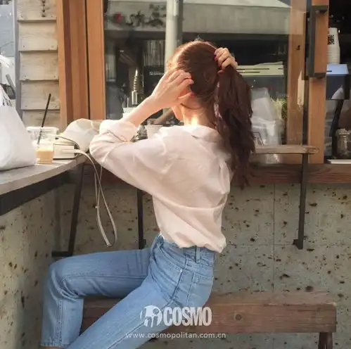博主呀这位韩国小姐姐只穿牛仔衬衫难怪穿出了高级感