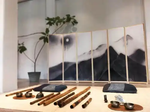 古乐像黑暗中的一束光,让我找到自己