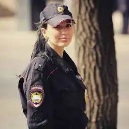 俄罗斯女警颜值爆表,各个部门漂亮妹子如云,一组图片告诉你