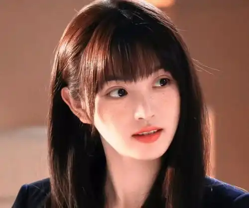 真太妹,假甜妹田曦薇被曝参与校园霸凌,火了之后全是黑料
