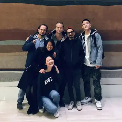 有个品牌叫做你张一驰海归小伙为世界讲述中国故事