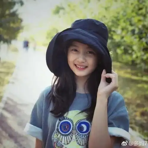 14岁黄多多穿露腰bra上热搜黄磊,看看你教的好孩子
