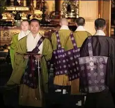 贝卢斯科尼闹离婚斯大林成饮料商标