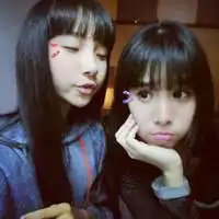 qq非主流头像闺蜜无论你是否优秀我都待你依旧